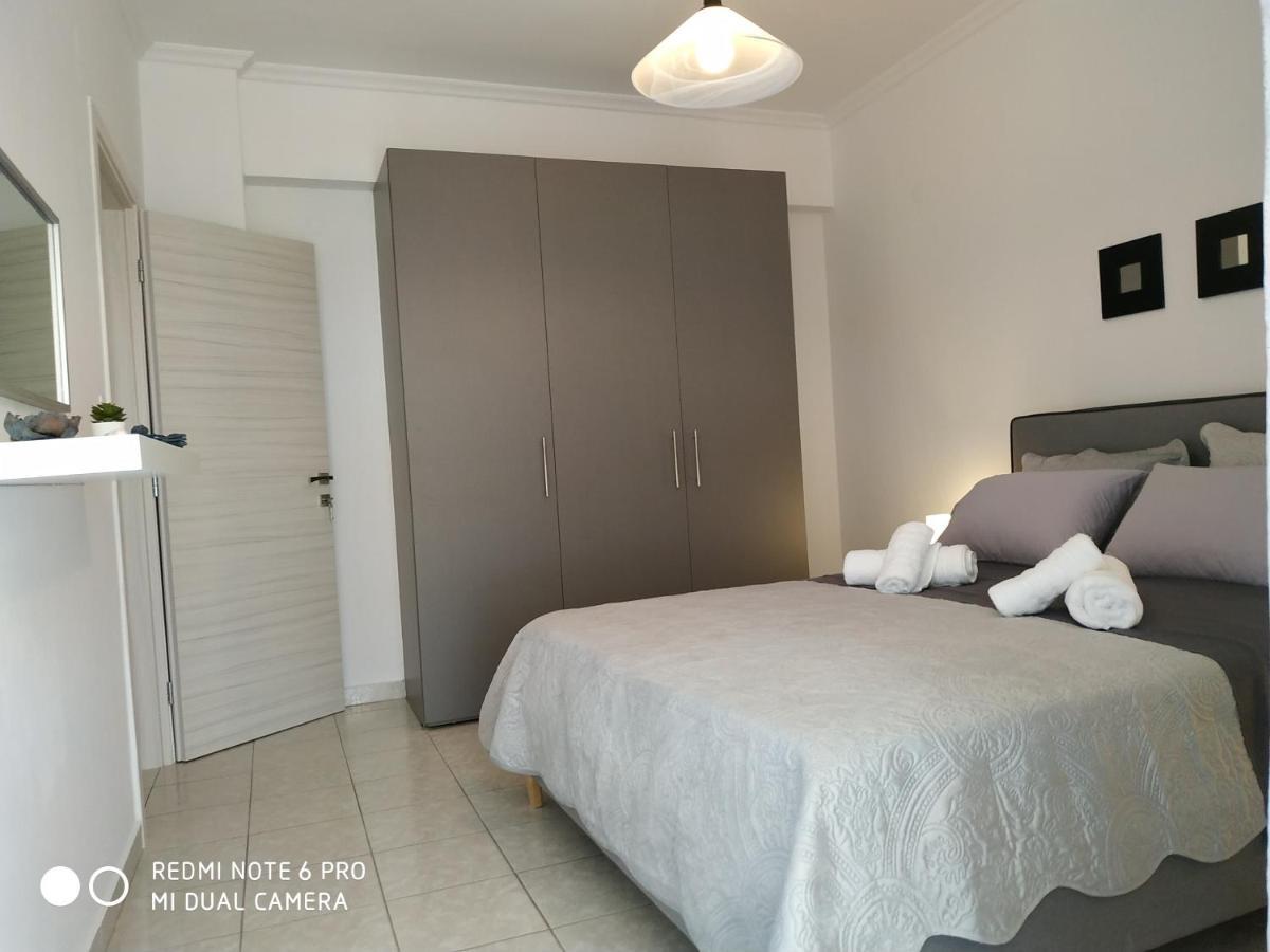 Cosi Apartment Paralia Dionisiou Eksteriør billede